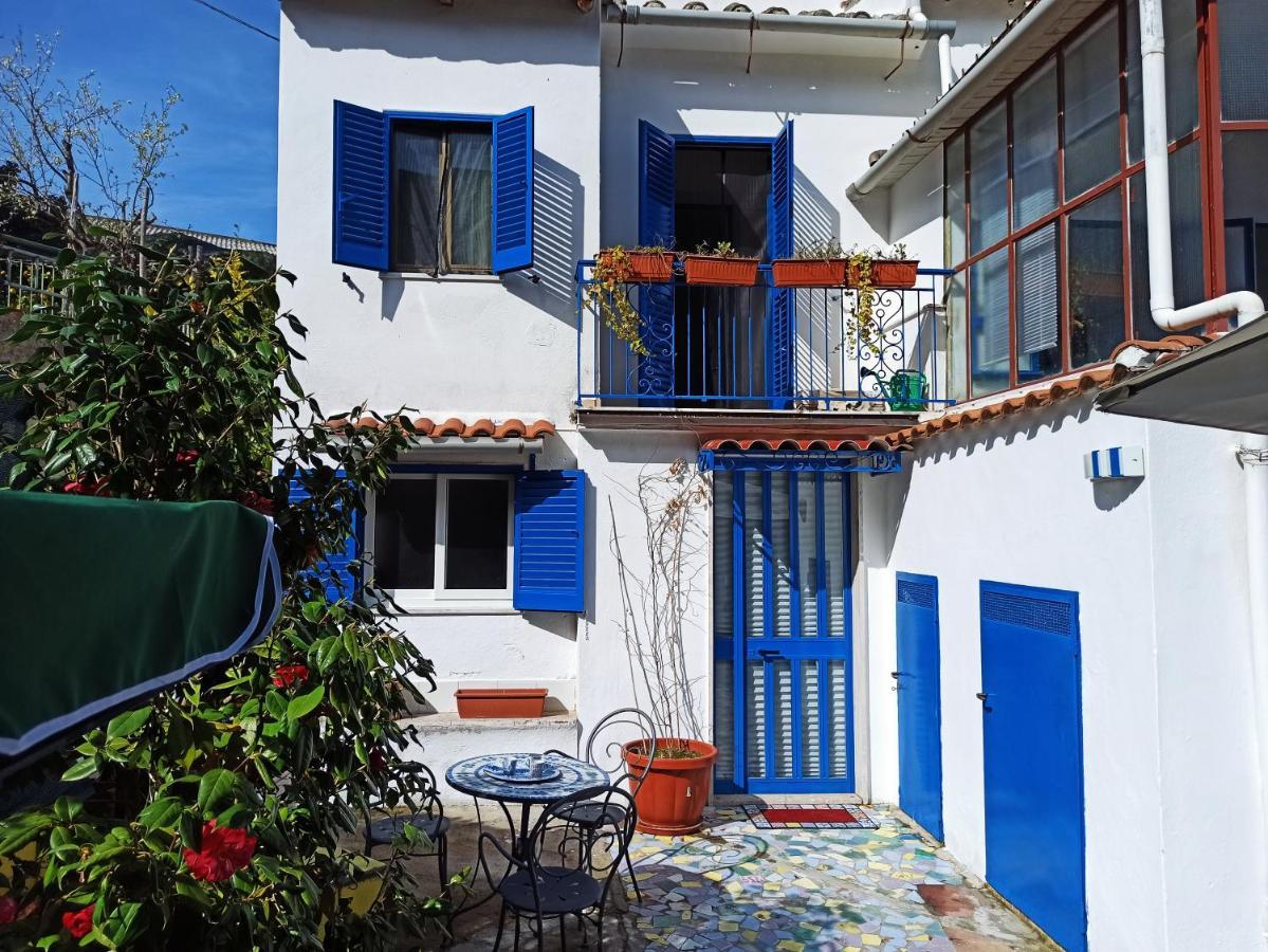 Casa Vacanze Smeralda Amalfi Coast Виетри Экстерьер фото