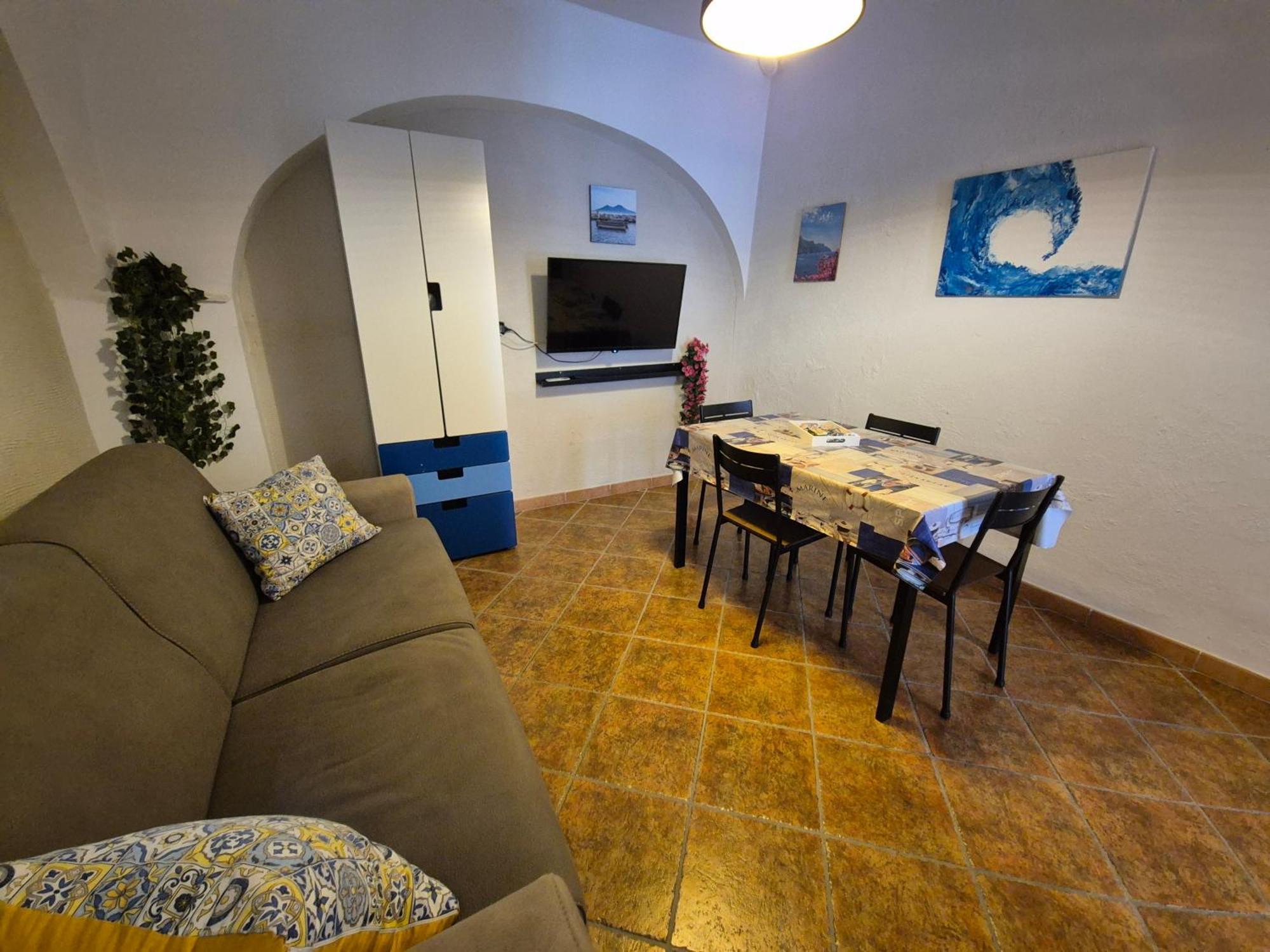 Casa Vacanze Smeralda Amalfi Coast Виетри Экстерьер фото