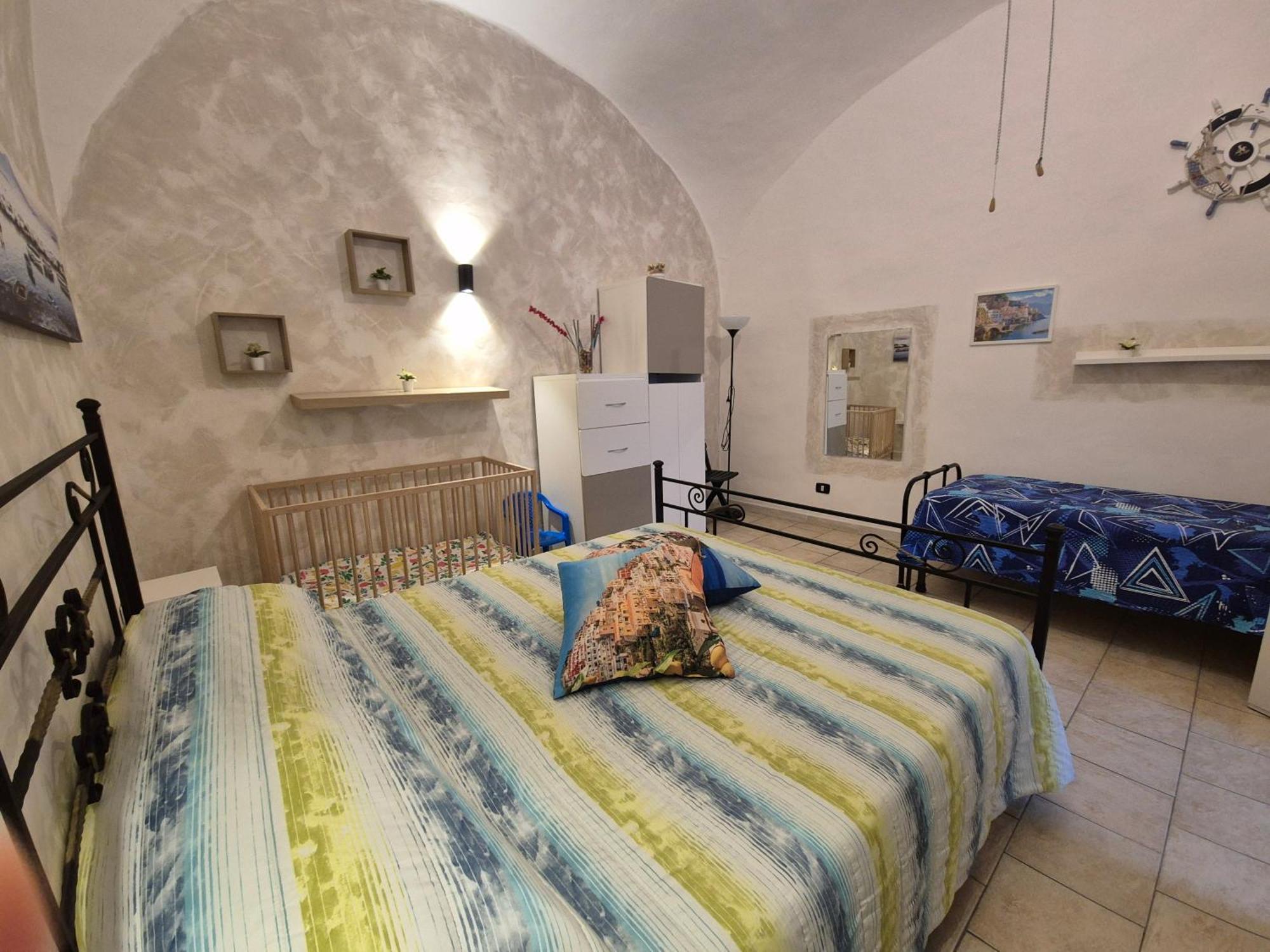 Casa Vacanze Smeralda Amalfi Coast Виетри Экстерьер фото