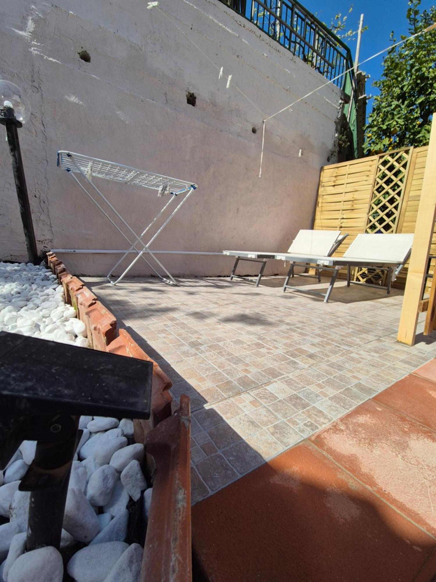 Casa Vacanze Smeralda Amalfi Coast Виетри Экстерьер фото